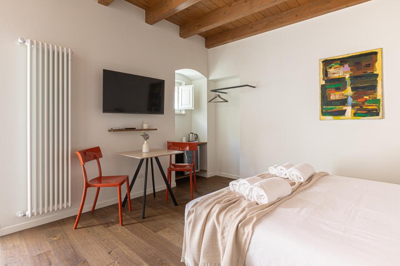 Casa Badia Bed & Breakfast コンヴェルサーノ エクステリア 写真